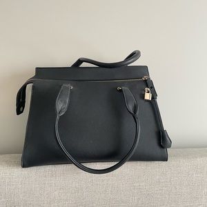 Black work tote